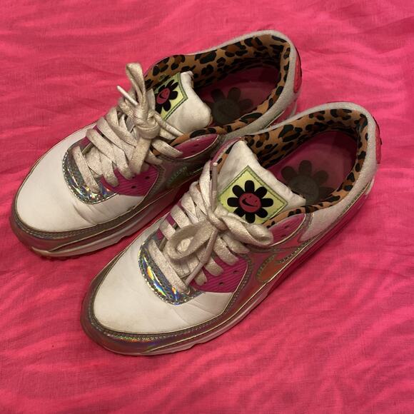 Ladies Air Max 90 LX Daisy Leopard -  Sz 7 - Picture 1 of 12